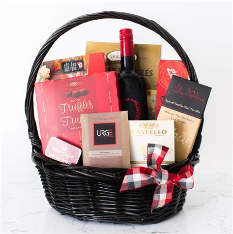 Christmas Wine Gift Baskets