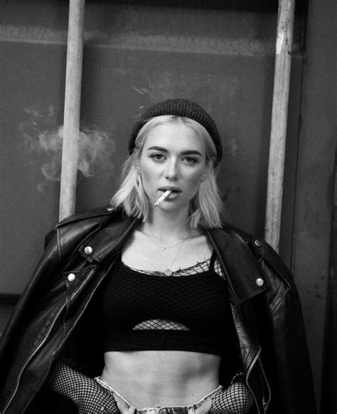 Пин от пользователя Adam на доске Survival | Идеи для фото, Девочка ...