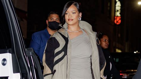 Rihanna Vuelve A La M Sica Una Mega Mansi N En Los Ngeles Pasi N Por