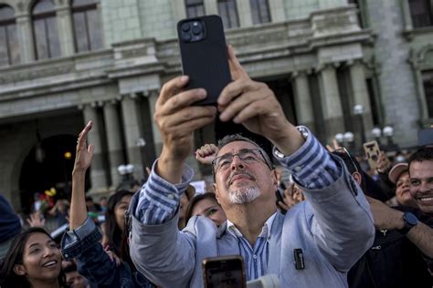 Bernardo Ar Valo El Aceite Que Lubrica La Corrupci N Es El