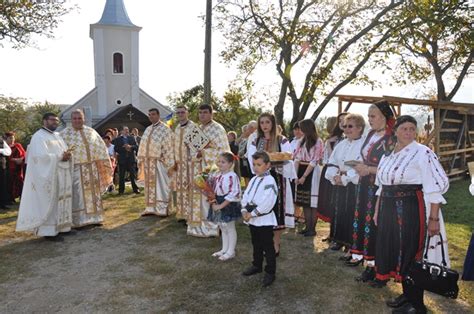 Resfințirea bisericii din Parohia Fetindia