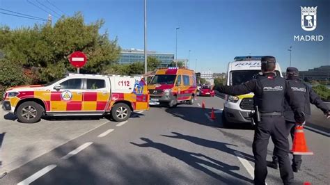 Un Motorista De A Os Herido Grave Tras Accidentarse En Fuencarral El