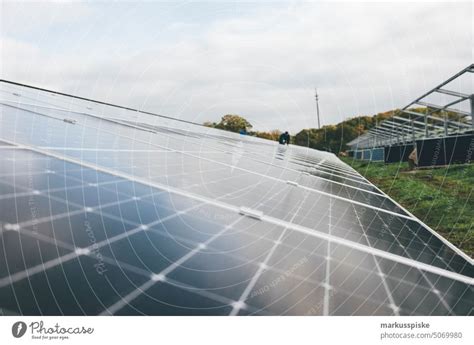 Erneuerbare Energieerzeugung Ein Lizenzfreies Stock Foto Von Photocase