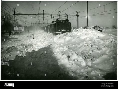 Snowstorm Paralyzes Sk Ne Stock Photo Alamy