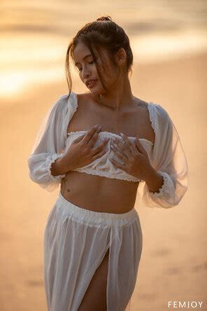 Amateur Girl 0017 XL 66aac509bb524 Porn Pic