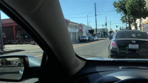 Grosse Décharge Dans Le Parking Public Pornhub Gay