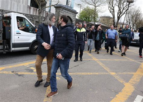 In pictures: Gerry Hutch walks free from court after being cleared of ...