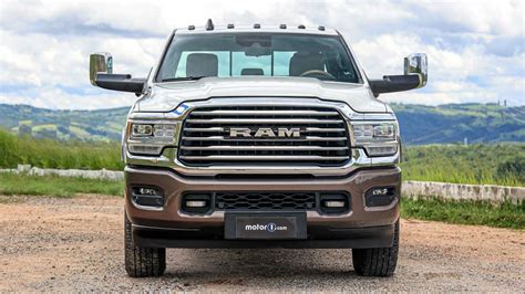 Ram 3500 Tem Promoção Com Desconto De Até R 75 Mil