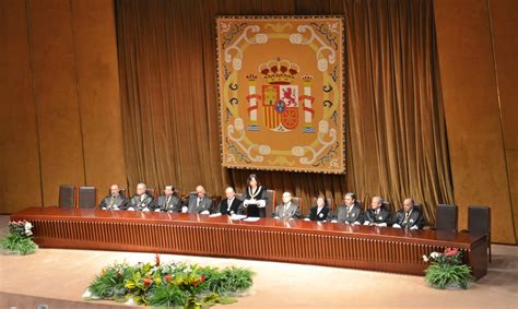 N Mero De Miembros Del Tribunal Constitucional Derecho Constitucional