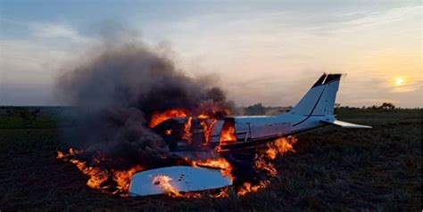 Fanb Destruy Dos Aeronaves En La Frontera De Apure Con Colombia El