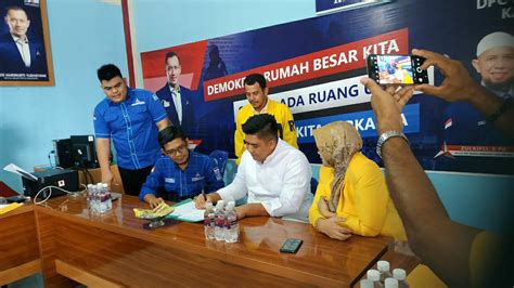 Deby Dan Khazalik Diusung NasDem Maju Pilkada Demokrat Ingin Kursi