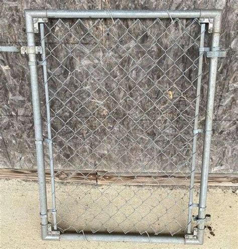 Cyclone Fence Gate 33 Width X 45 Height Lil Dusty Online Auctions