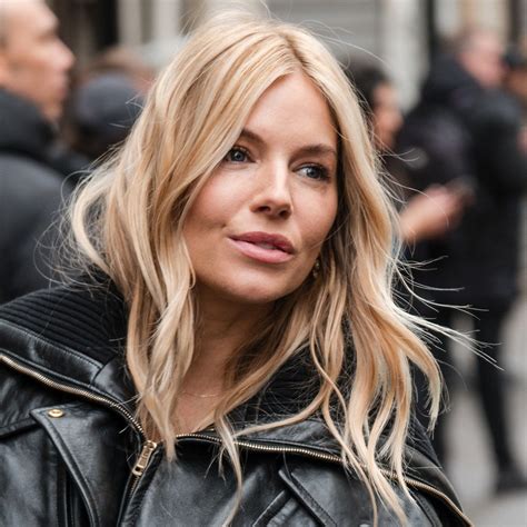 Bunny Blonde Is The Celeb Approved Hair Color Were Seeing Everywhere This Spring In Hair