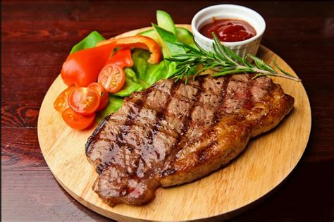 Стейк из свинины — 13 рецептов приготовления вкусного и сочного стейка