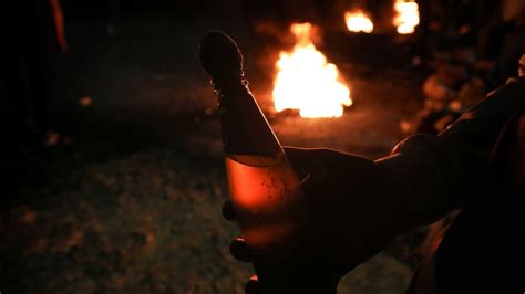 Molotov Kokt Lt Dobtak Egy Ukrajnai Orosz F Konzul Tusra Mandiner