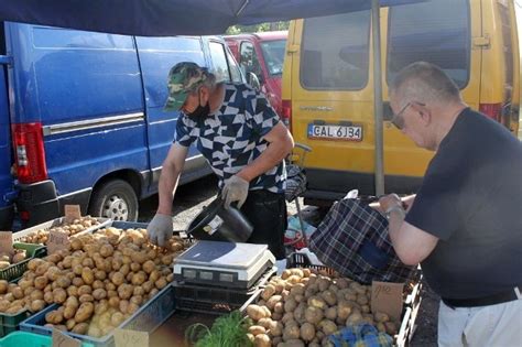 Inowrocław Ceny warzyw i owoców na Targowisku Miejskim Stonka już