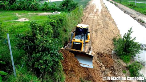 Excellent Dozer Forest Cutting Slope Making Foundation Village New Road