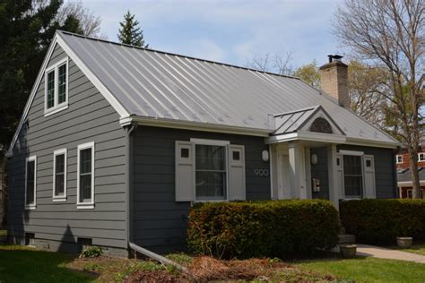 St Paul MN James Hardie Gray Slate Lap Siding with Metal Roofing