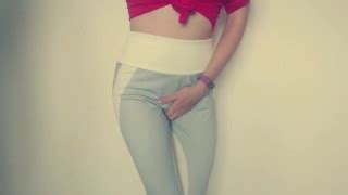 Free Peeing In Yoga Pants Porn Videos From Thumbzilla