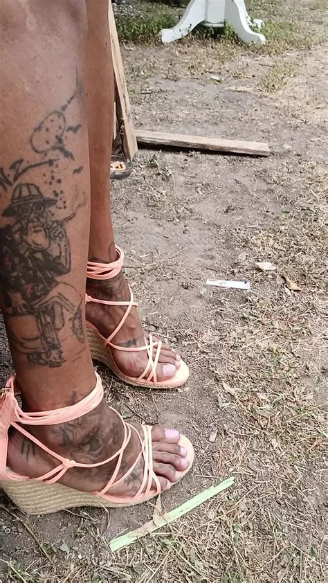 Riesiger Klaffender Dildo XHamster