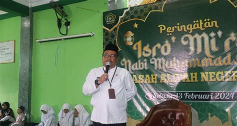 Peringatan Isro Mi Roj Nabi Besar Muhammad Saw Di Man Tuban Man