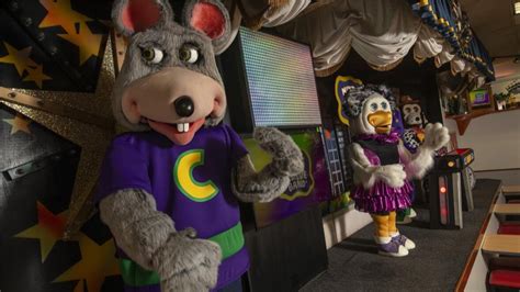 Cec Chuck E Cheese Animatronics Show Youtube