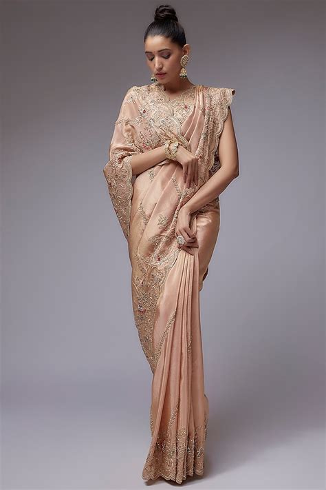 Peach Pure Organza Hand Embroidered Saree Set By Kalighata At Pernia S Pop Up Shop 2024