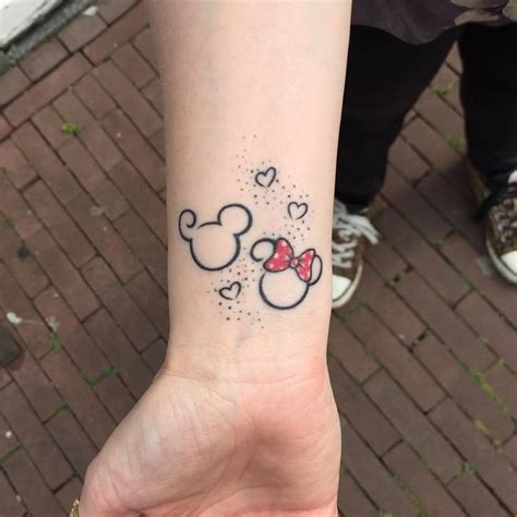 Les Meilleures Id Es De La Cat Gorie Tatouages Mickey Sur Pinterest