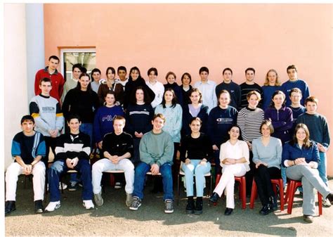 Photo de classe 1ere de 1999 Lycée Henri Parriat Copains d avant