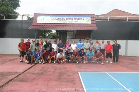 Kakanwil Kemenkumham Kalsel Gelar Tenis Persahabatan Bersama Ka Upt