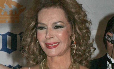 Elsa Aguirre Diva Del Cine Mexicano Presume Su Belleza Eterna A Sus