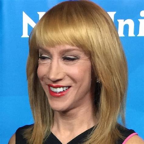Kathy Griffin - Bio, Net Worth, Height