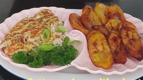 How To Make Easy Healthy Omelette With Fried Plantains Youtube