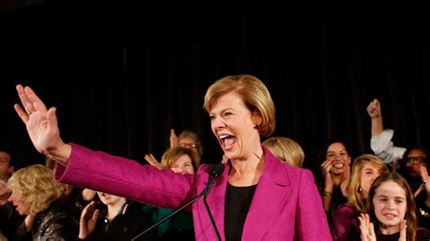 Tammy Baldwin Makes History As The First Openly Gay U S Senator Elected Glamour