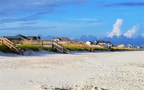 Surfside Beach / South Carolina / USA // World Beach Guide