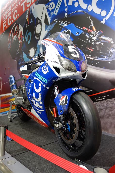 F C C TSR Honda FranceのCBR1000RRの写真撮ってきたよ 個人的バイクまとめブログ