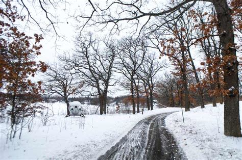 Best Trails for Winter Hiking | Three Rivers Park District