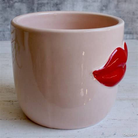 Red Lips Planter Pot 11cm Dalisay