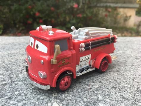 Disney Pixar Cars Red Firetruck 1:55 Deluxe Metal Diecast Toy Cars New ...