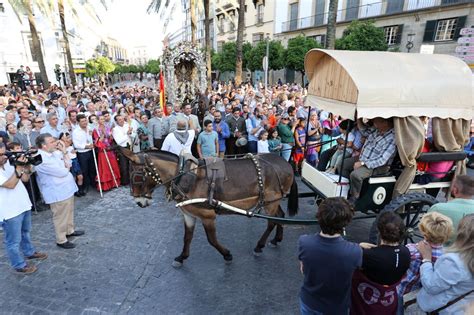 Llegada De La Hermandad Del Roc O De Jerez A Santo Domingo