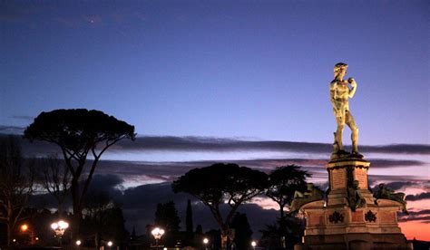 Ponte Dell Dicembre L Assalto Dei Turisti Firenze Resta Tra Le Mete