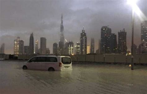 Dubai Rain Heavy Rains Cause Havoc Leaving Streets And Airport