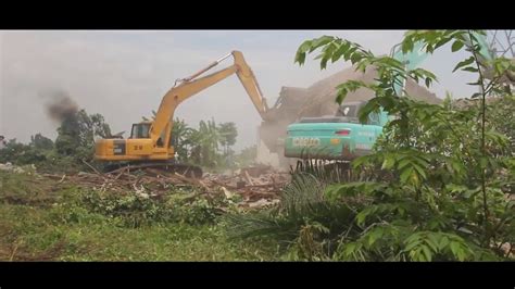 Video Penghancuran Pembebasan Lahan Dengan Drone Pt Waskita Karya