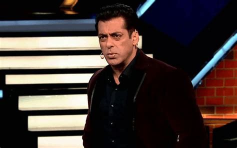 Bigg Boss 13 Security Tightened Outside Salman Khans Residence