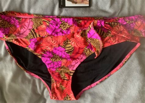 M Co BIKINI BOTTOMS PINK RED MUSTARD LEAF DESIGN SIZE 20 BNWT