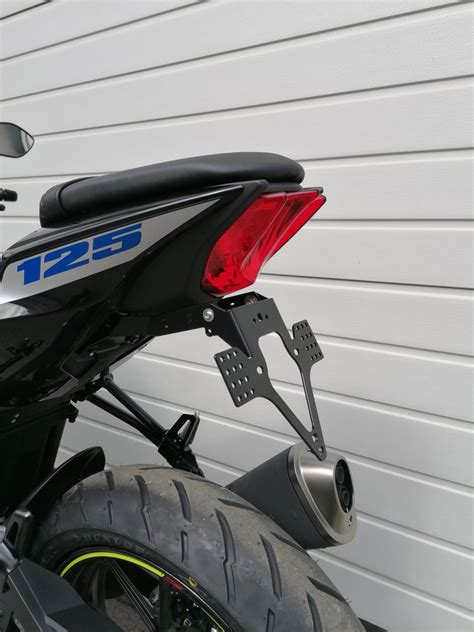 Suzuki Gsx S R Kennzeichentr Ger