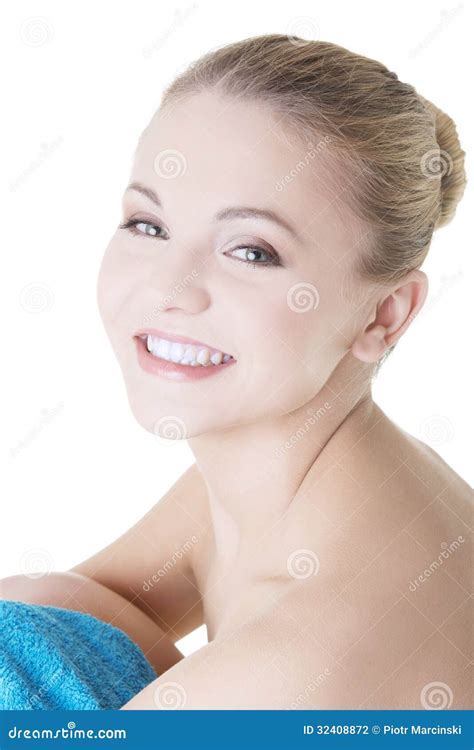 Jeune Belle Femme Nue Avec La Serviette Photo Stock Image Du L Gance