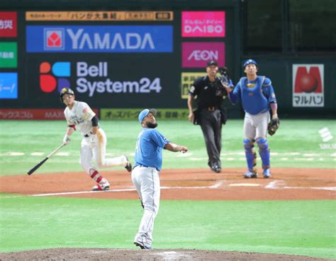 【日本ハム】新庄監督「明日逆の勝ち方を」延長10回に力尽き今季初サヨナラ負け 連勝止まる プロ野球写真ニュース 日刊スポーツ