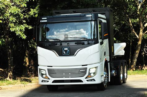 XCMG lança primeiro cavalo mecânico 100 elétrico Caminhões pesados