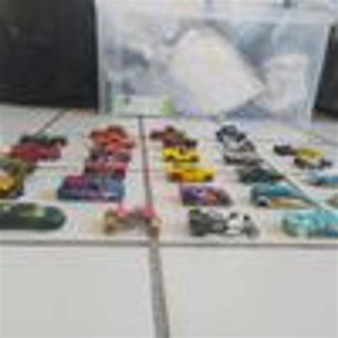 Coleção de Carros Hot Wheels Carrinho de Bebê Mattel Usado 75454432 enjoei